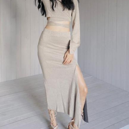 MOOROOAH | SKIRT DAN TOP BIPOLAR BEIGE | ROK WANITA | TSAN WANITA CROP TOP | ONE SET