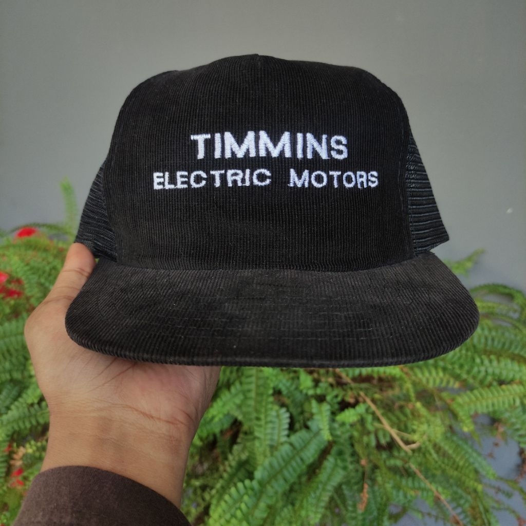TOPI VINTAGE TIMMINS CANADA TRUCKER CORDUROY