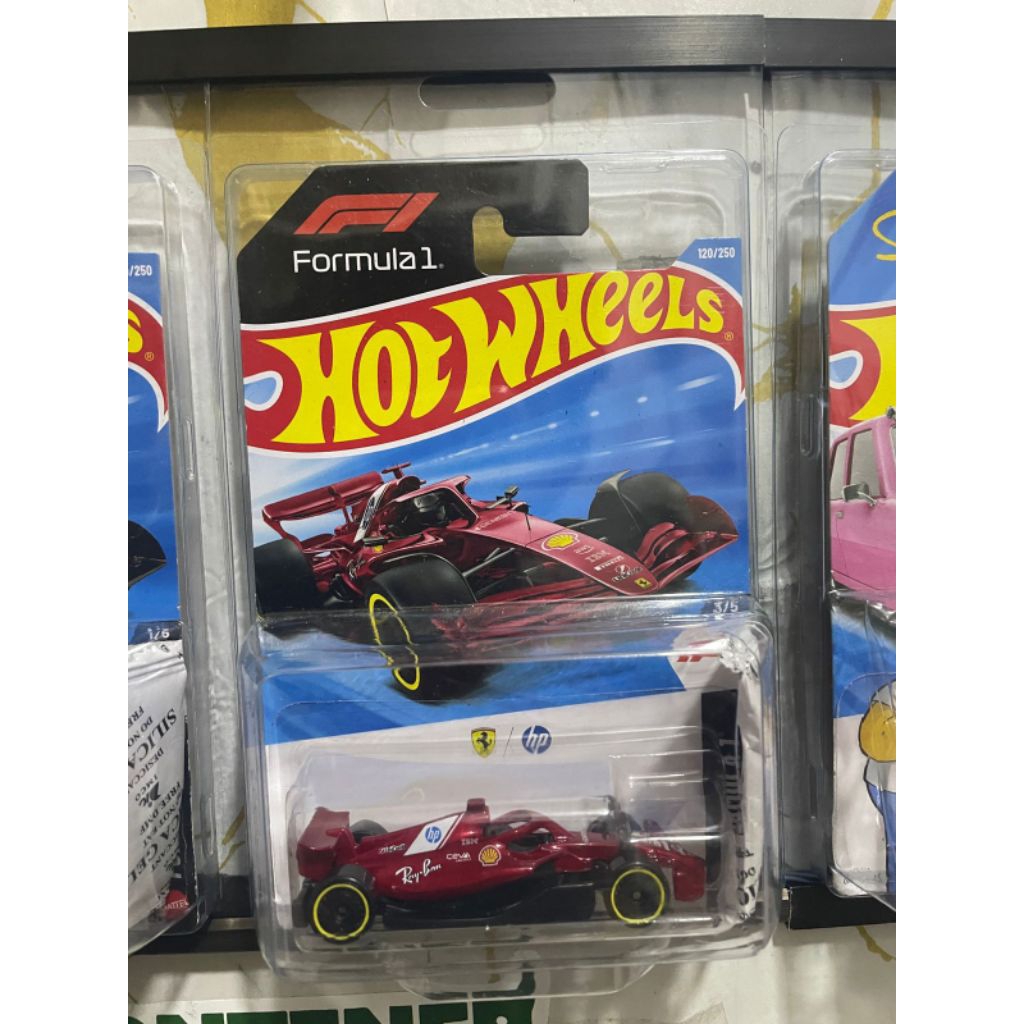 hot wheels reguler Formula 1 Ferrari