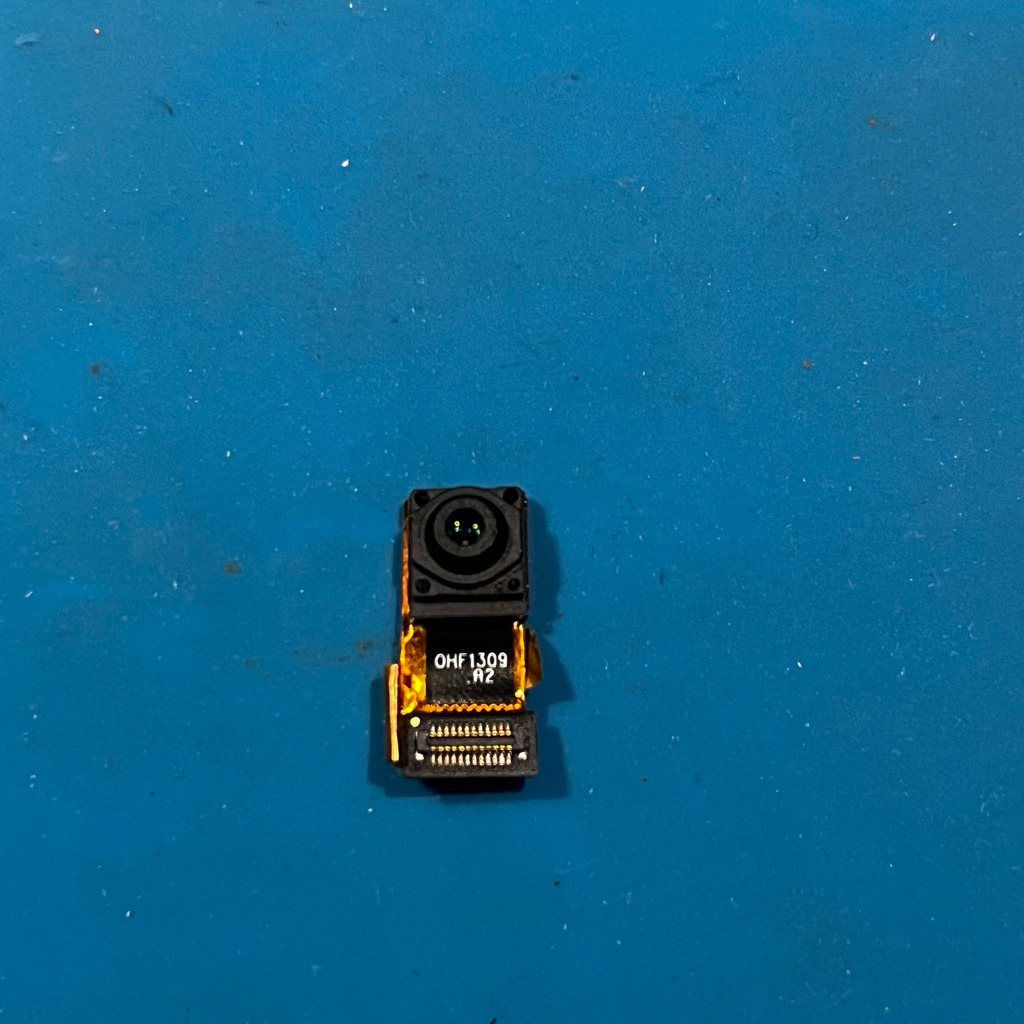 Kamera depan redmi note 7 copotan