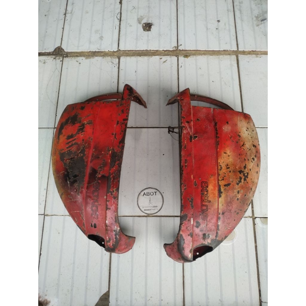 tepong kiri vespa excel