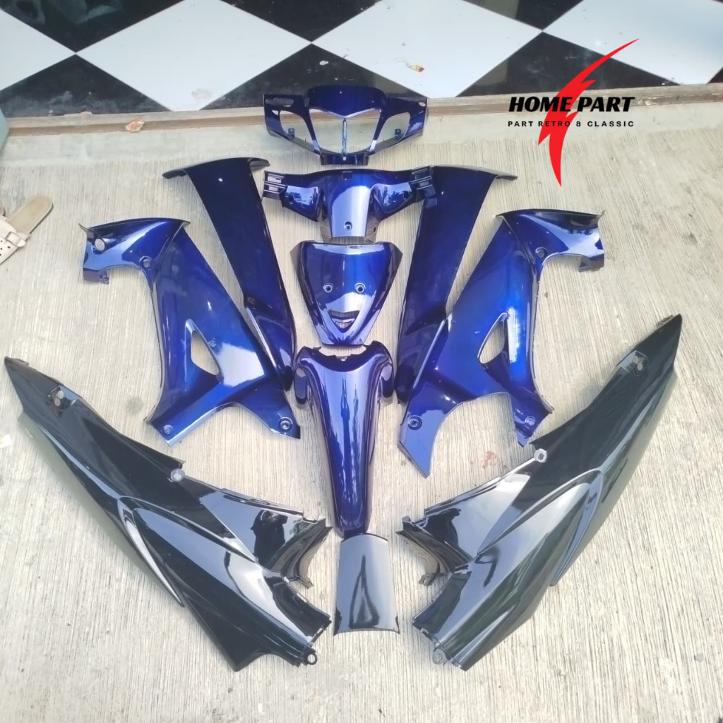 Full Bodi Halus Karisma 125 D/ 125 X Warna Biru Hitam