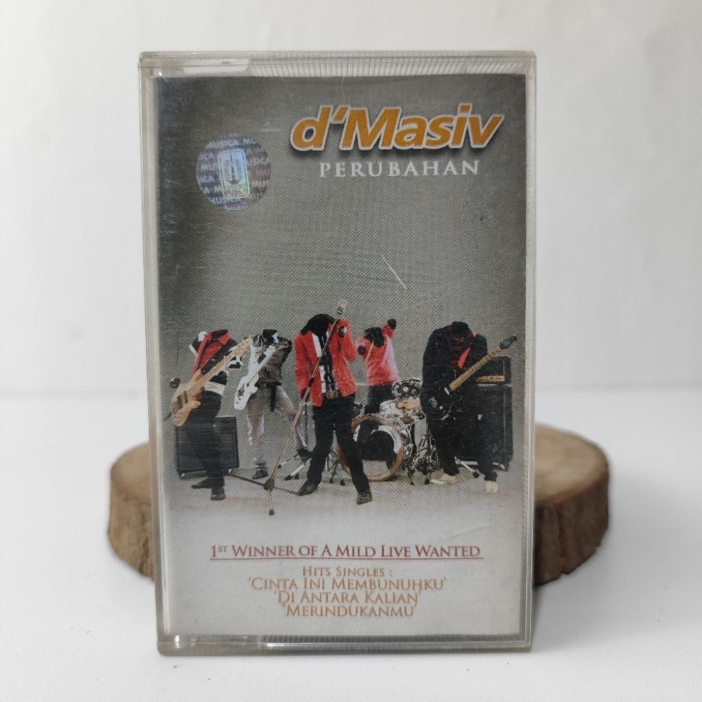 kaset pita D'massive perubahan