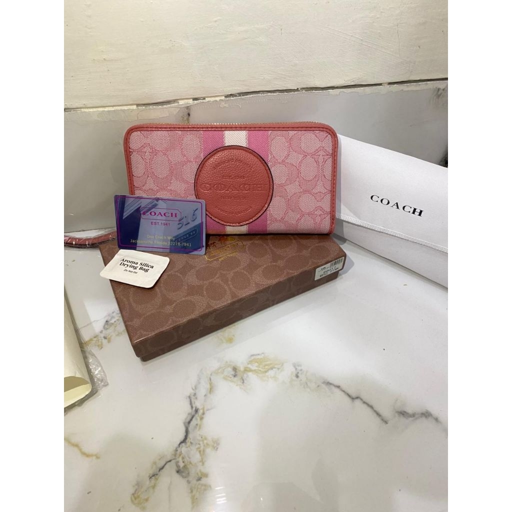 prelove dompet coach
