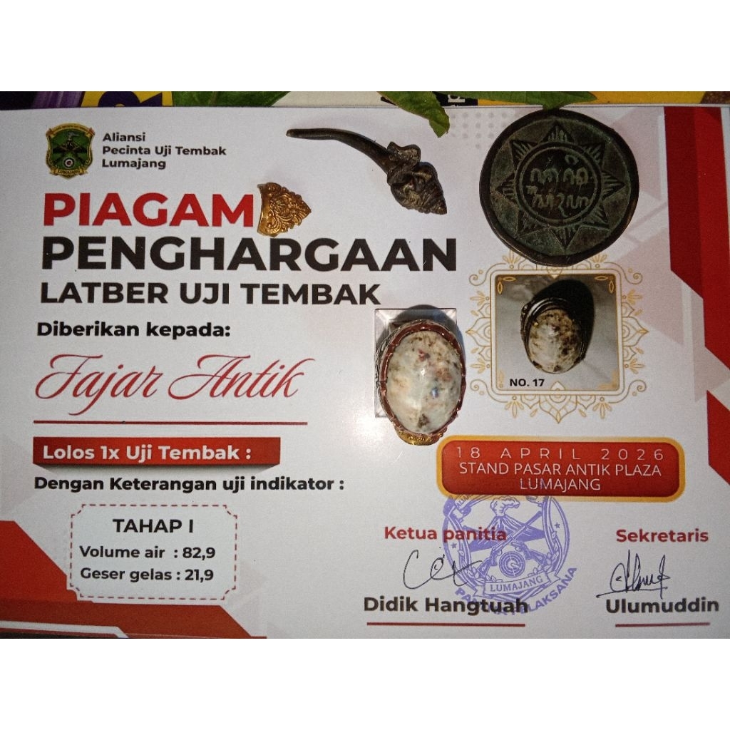 Batu akik peninggalan bertuah lolos uji tembak + piagam