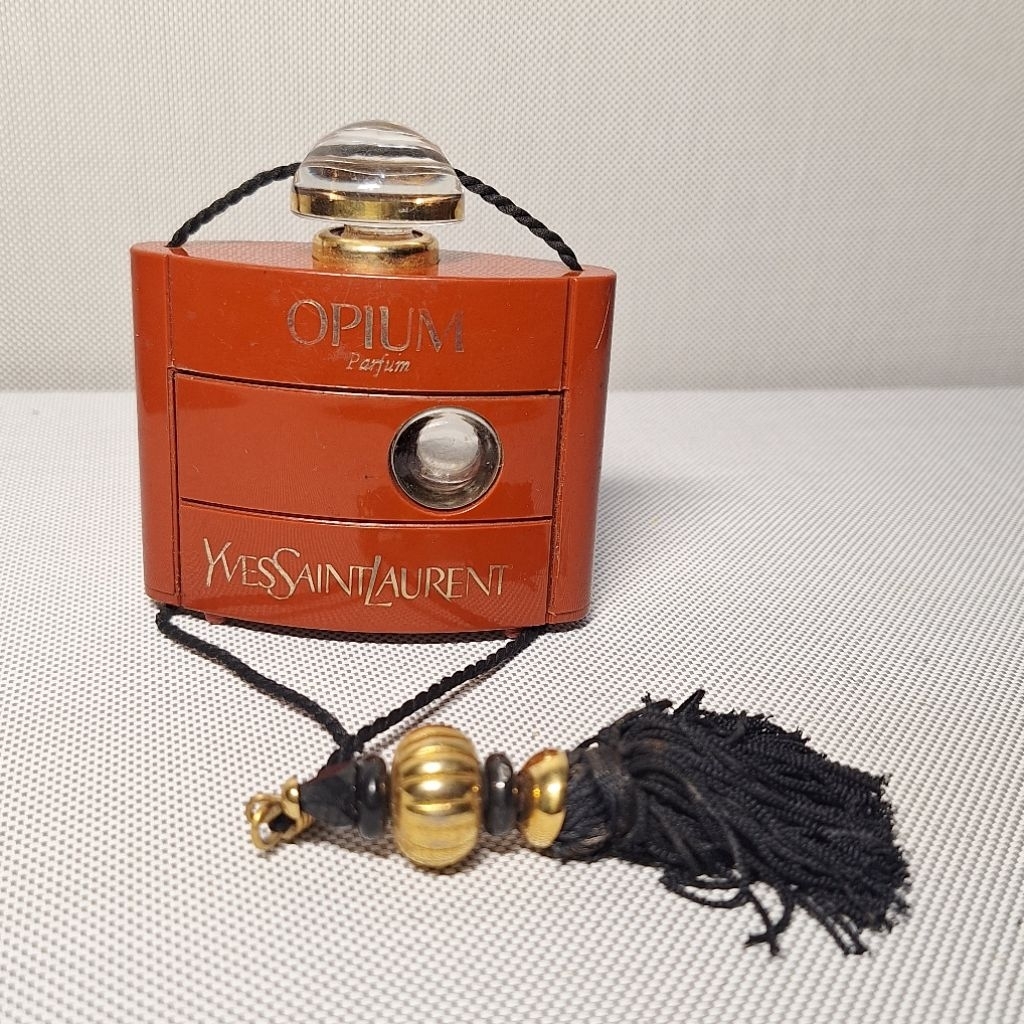 Botol Parfum - Yves Saint Laurent Opium