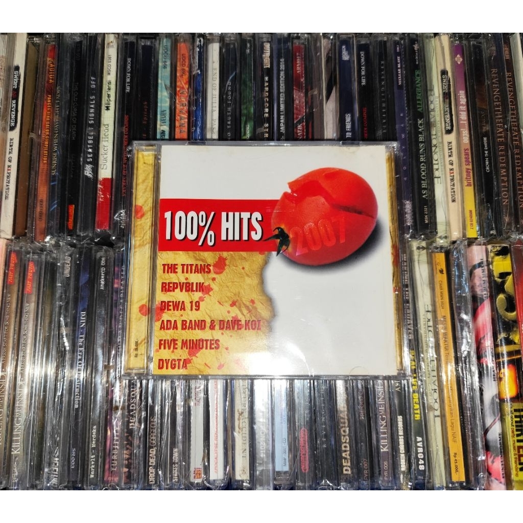 CD 100 Persen Hits 2007 - The Titans, Kapten, Dewa 19, Five Minutes, Naif, Andra & The Backbone