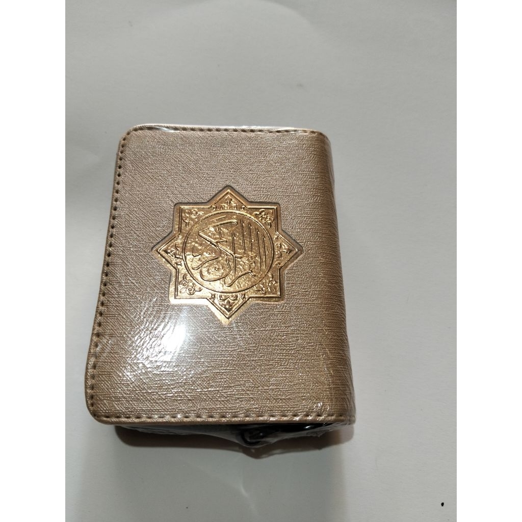 Al-Quran saku resleting