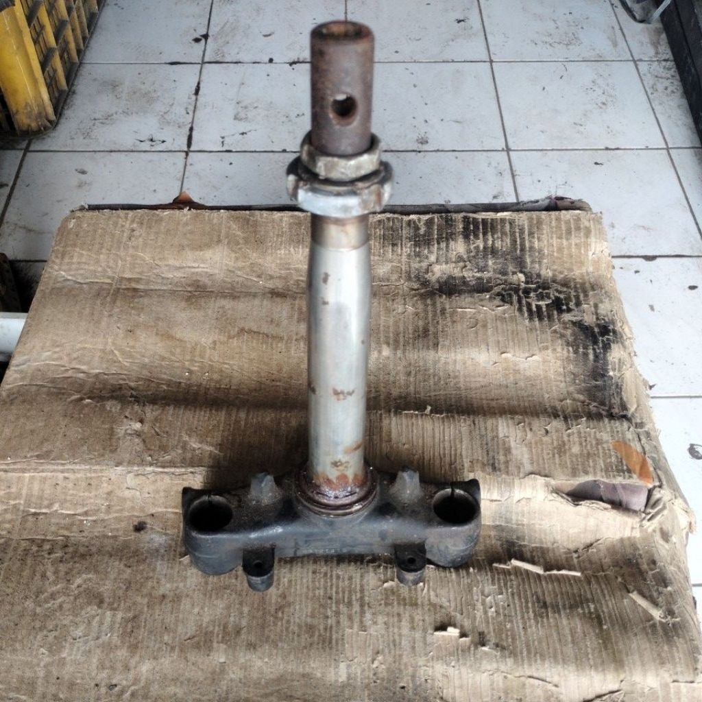 FORK/SEGITIGA BEAT DELUX 2020-2026/GENIO ORIGINAL COPOTAN MOTOR