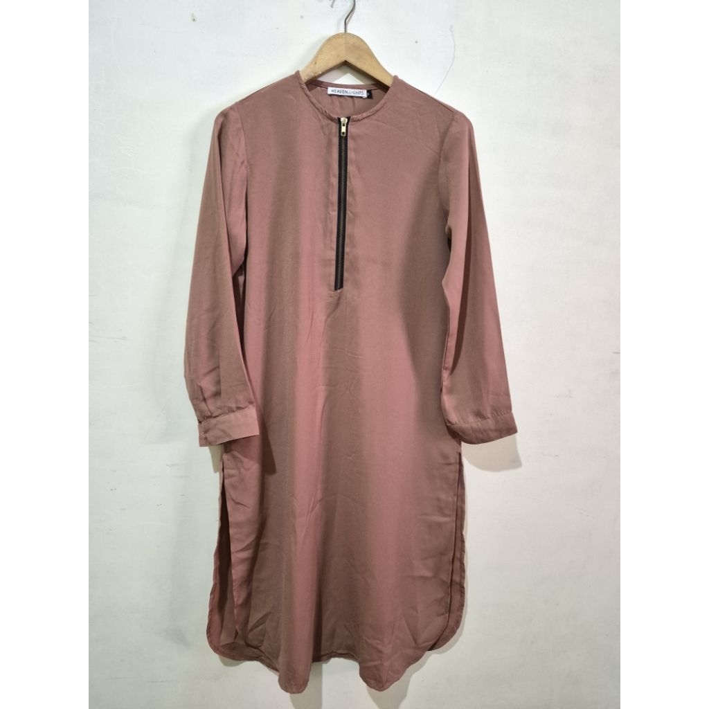 blouse heaven lights tunik wanita preloved