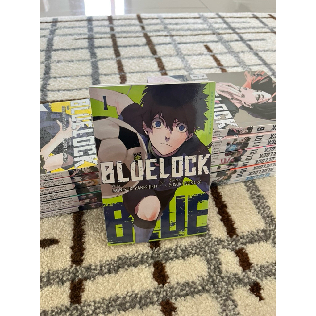 Komik Blue Lock 1-16 Set Open Segel