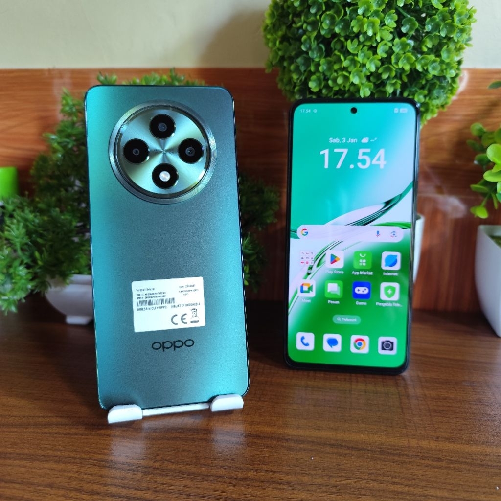 Oppo reno 12f 4G 8/256 GB Second mulus siap pakai bergaransi
