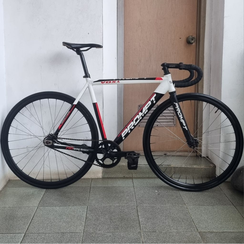 fullbike fixie prompt vox. sz 52 doltrap alloy. second