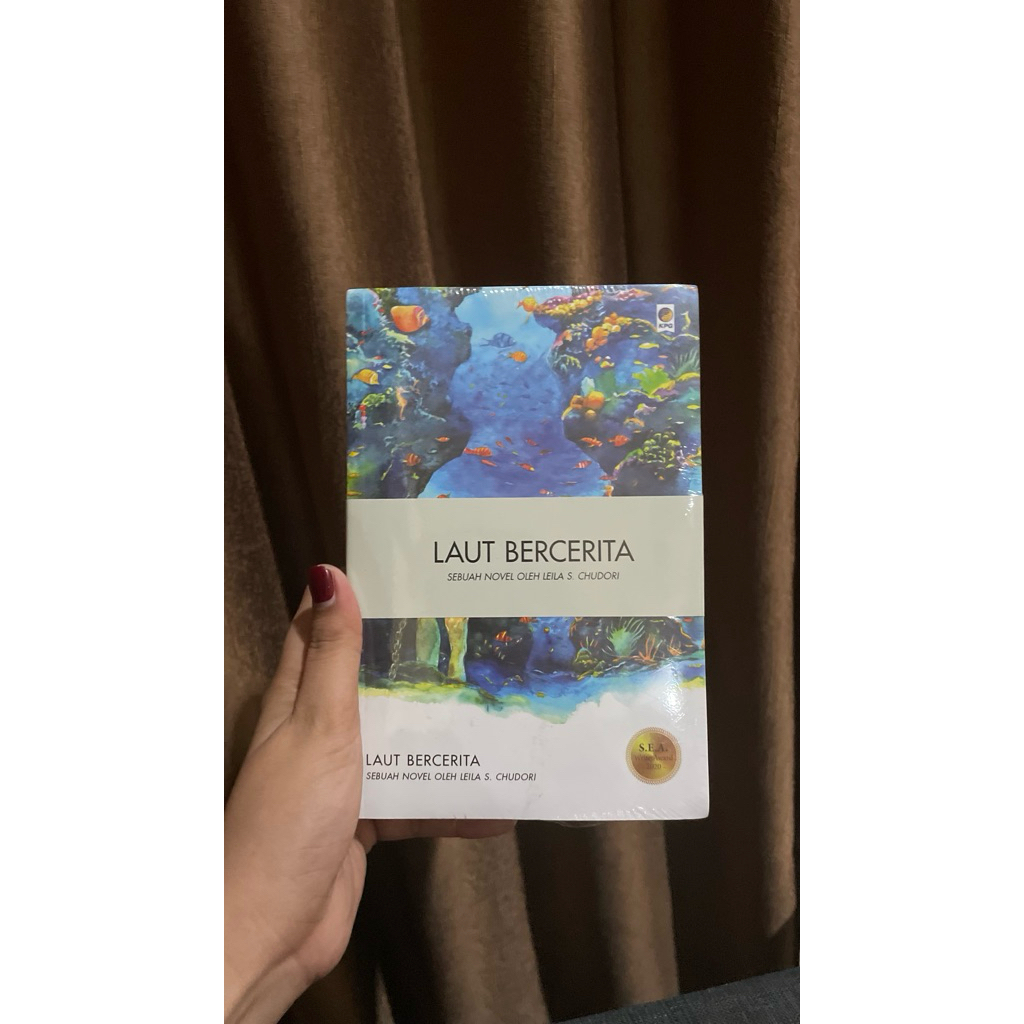 Preloved Buku Laut bercerita/Novel Laut Bercerita/Buku Bekas Laut Bercerita