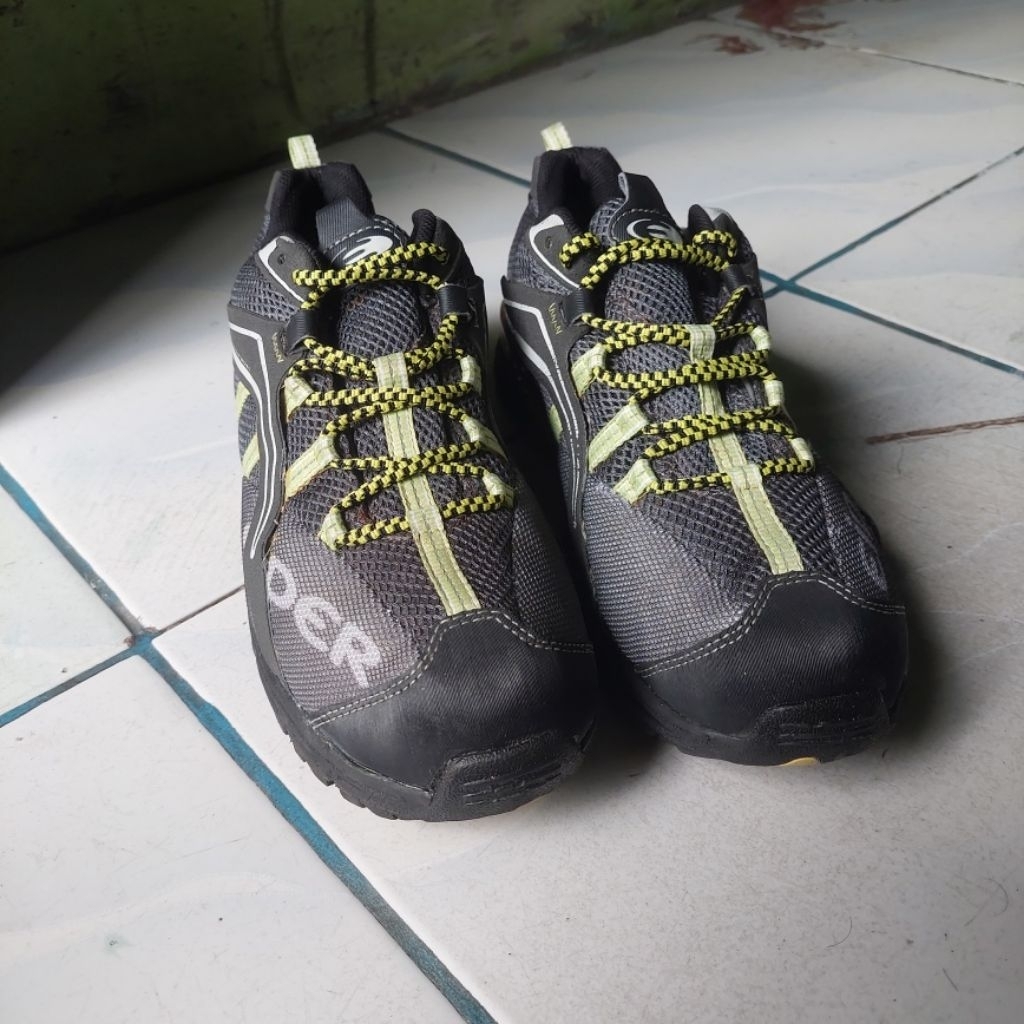 eider goretex trailrun sepatu outdoor gunung hiking