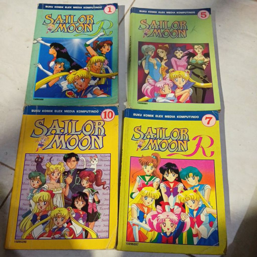 KOMIK SAILOR MOON WARNA