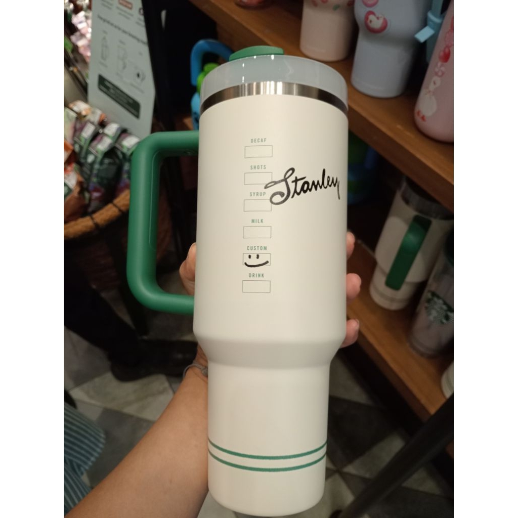 Tumbler Starbucks x Stanley