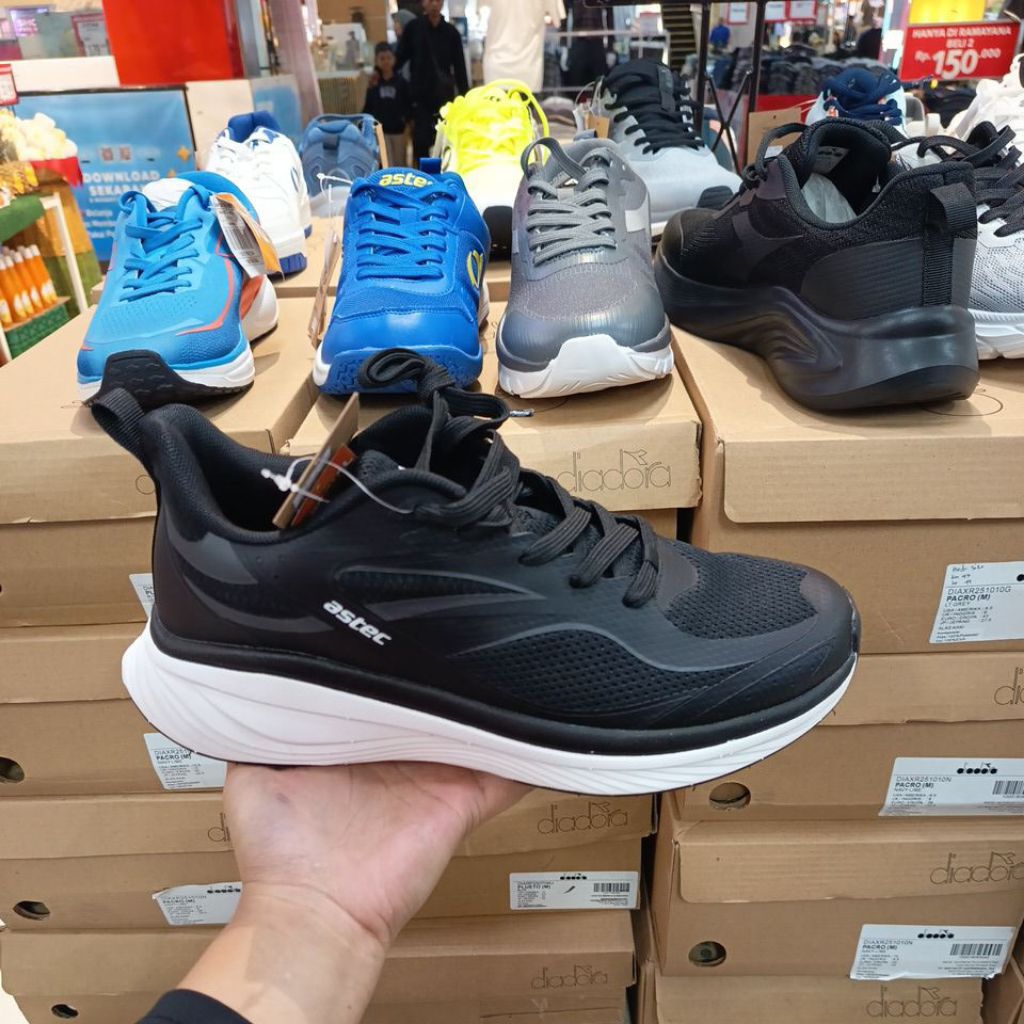 ASTEC running metron black pria