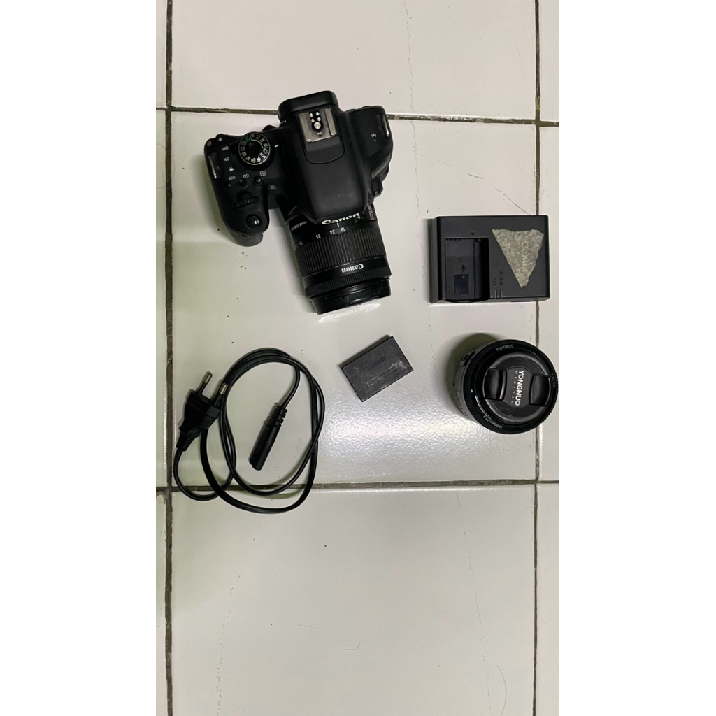 Canon EOS 800D (Second)