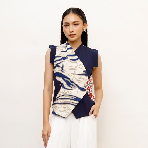 Melvee Batik - Petaline Top - Atasan Batik Wanita Navy Sleeveless Terbaru