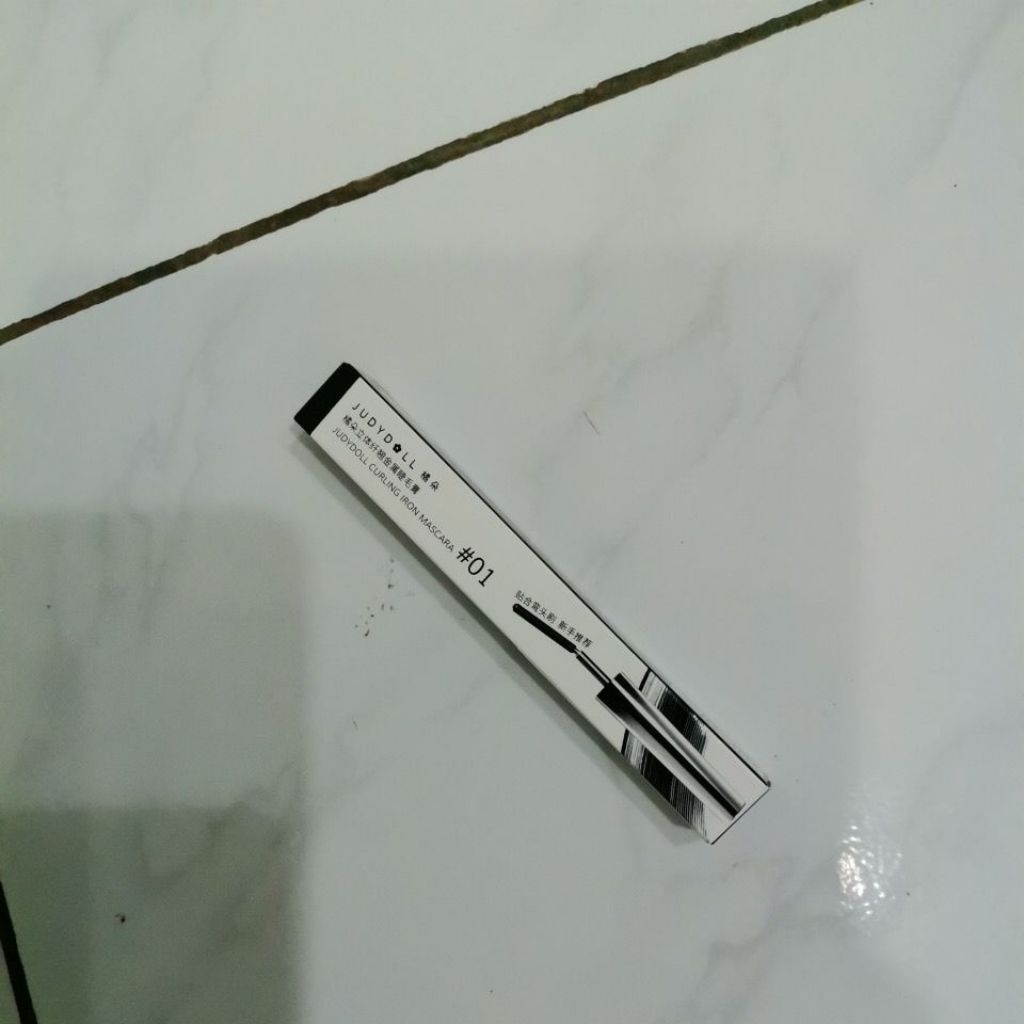mascara judydoll