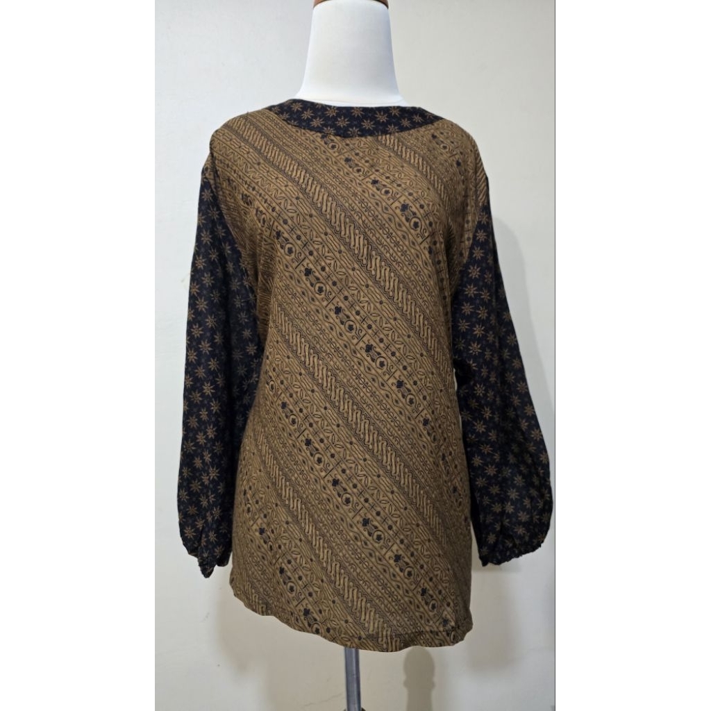 Blus batik kombinasi