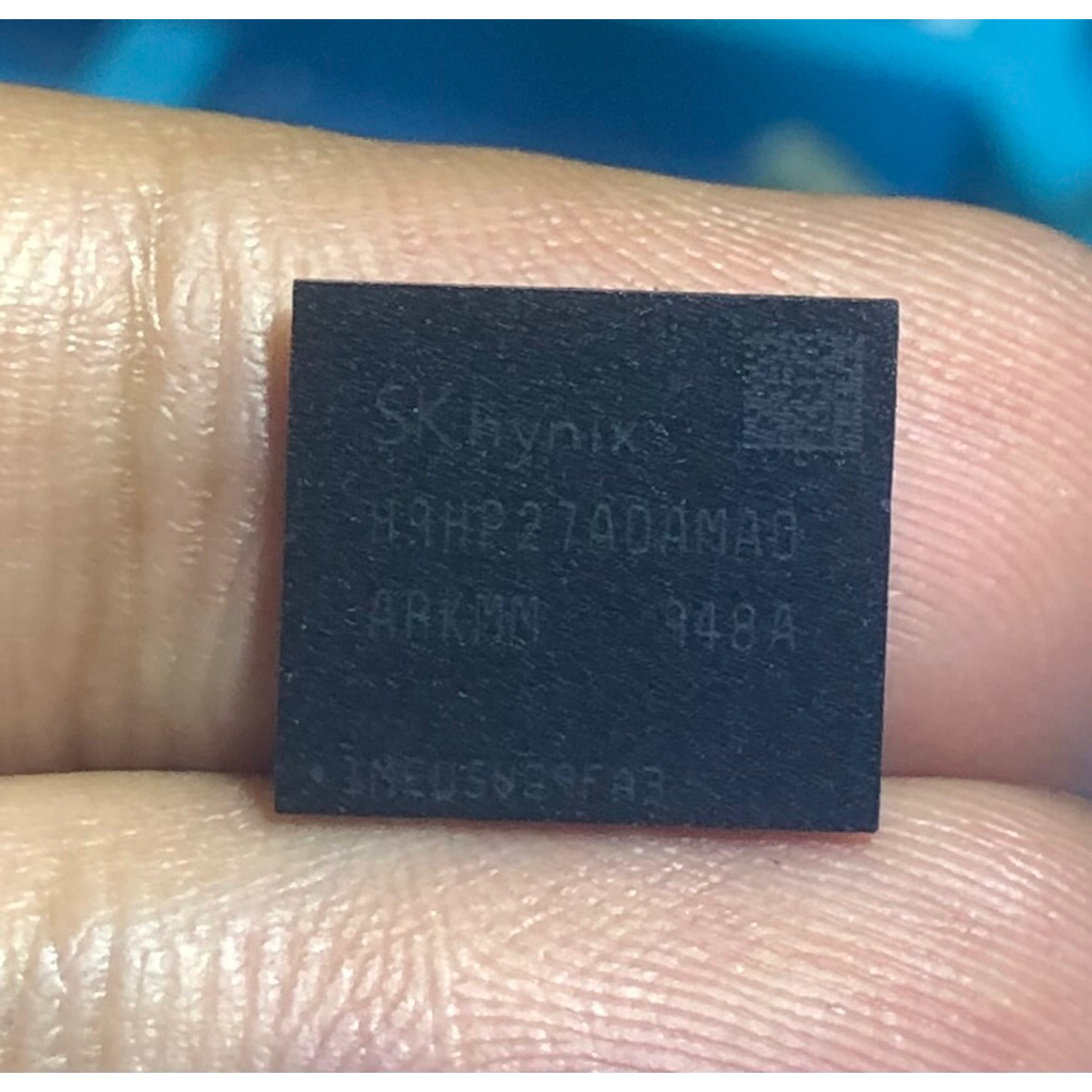 iC eMMC 3/32 H9HP27ADAMAD (254)