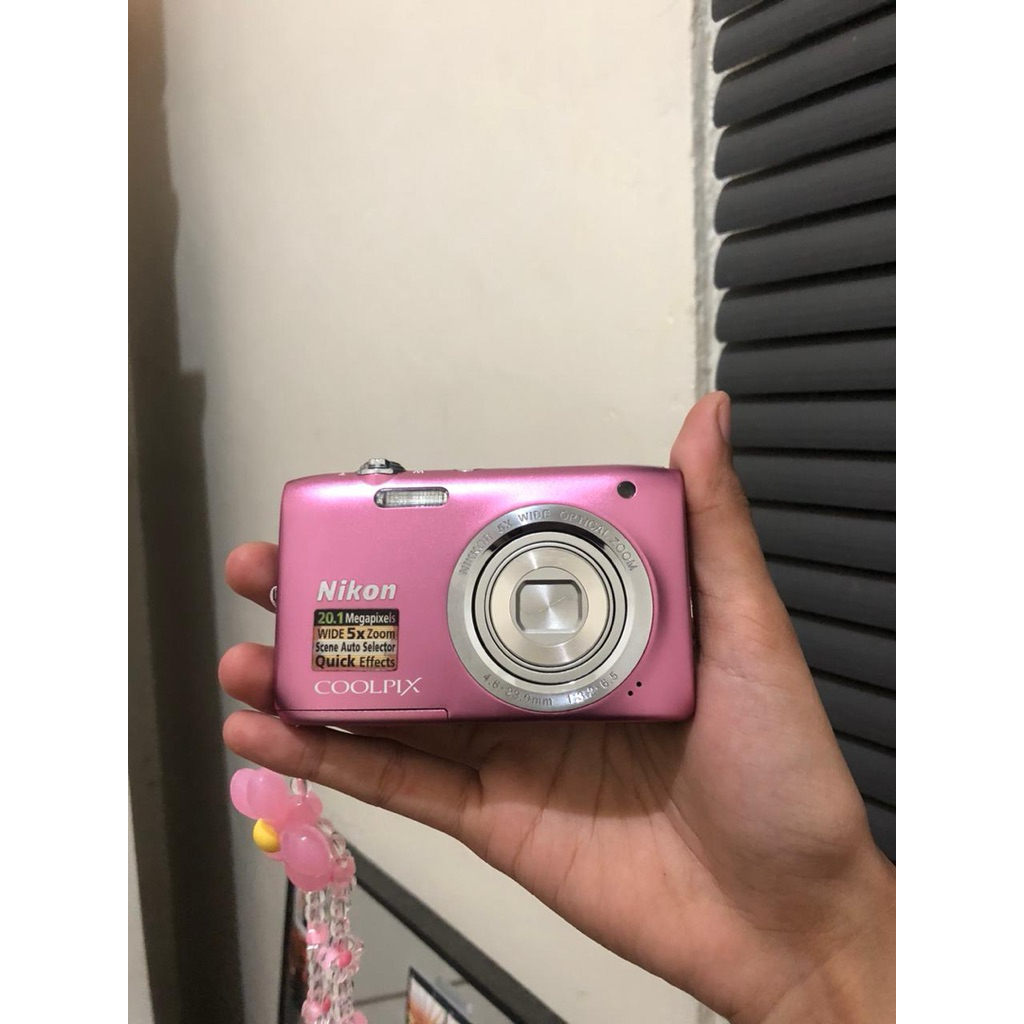Nikon s2800 Pink
