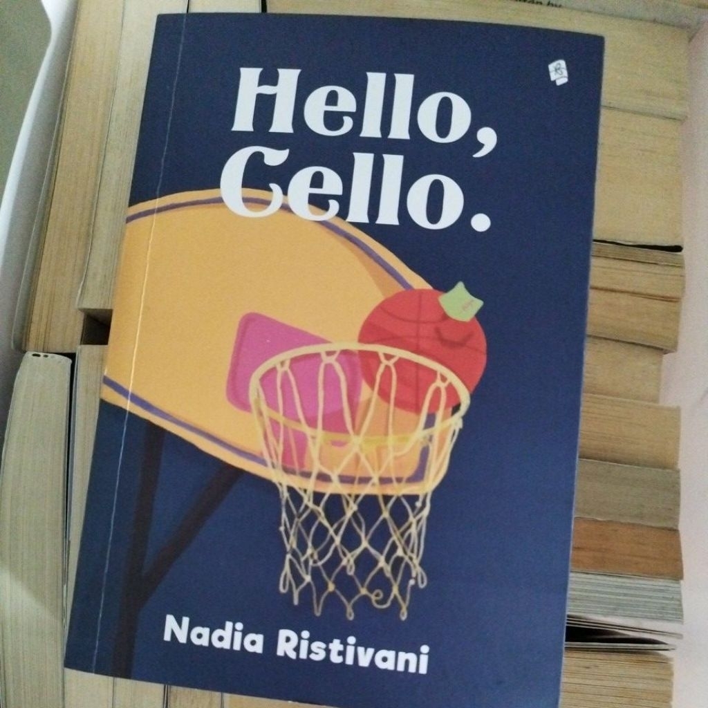 PRELOVED NOVEL HELLO, CELLO - NADIA RISTIVANI