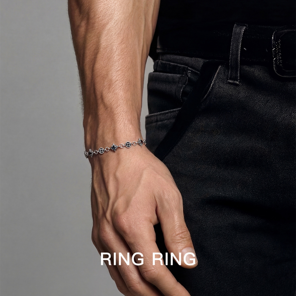 Gelang Titanium Rantai Bintang & Koin Kuno Vintage Pria Anti Karat Aksesori Keren