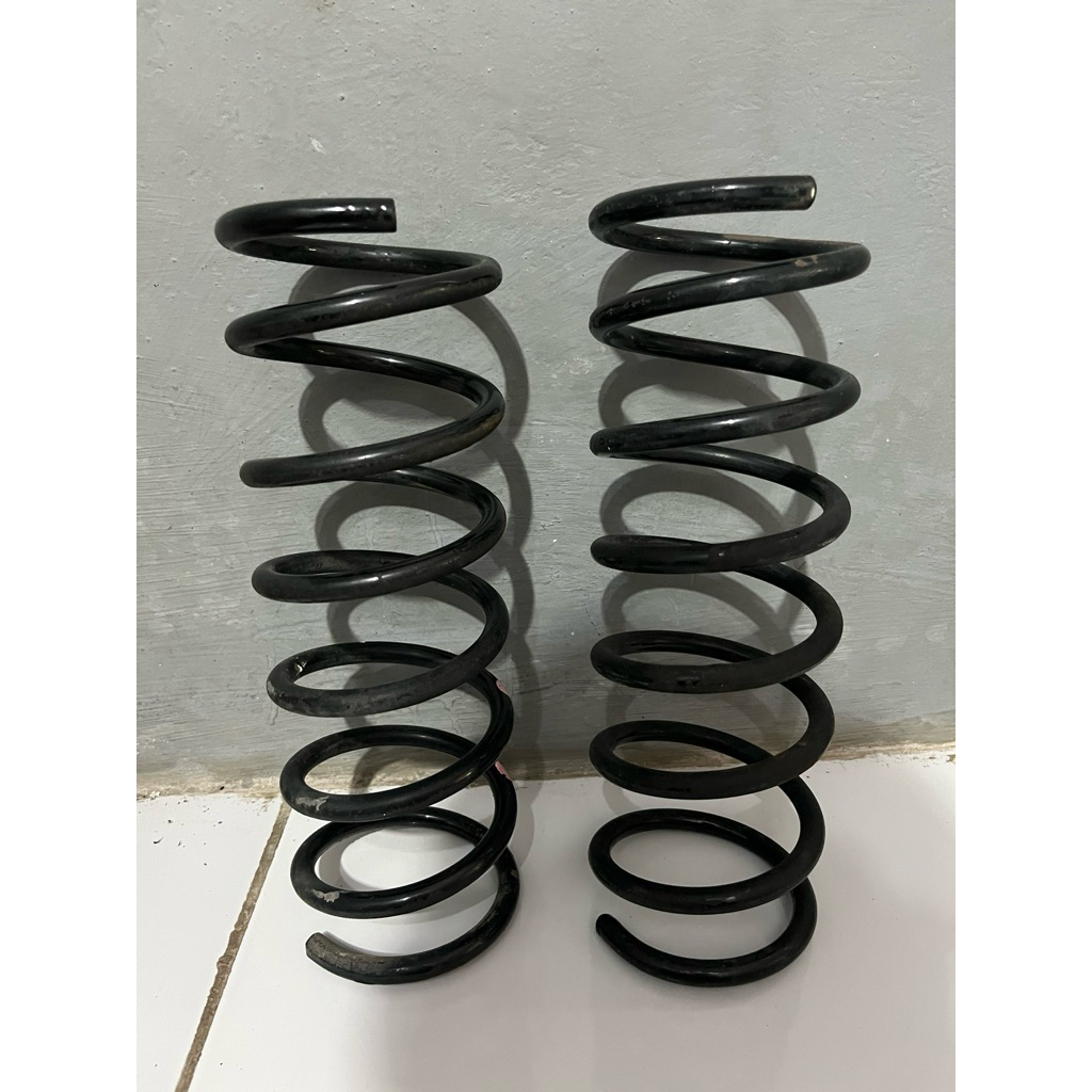 Per keong depan Calya sigra ori standar