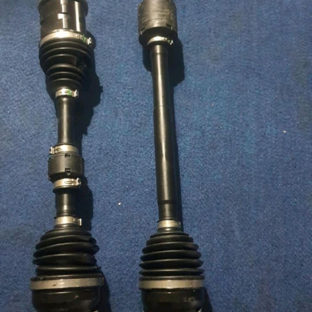 As roda cv joint assy drive shaft depan innova zenix asli harga sepasang