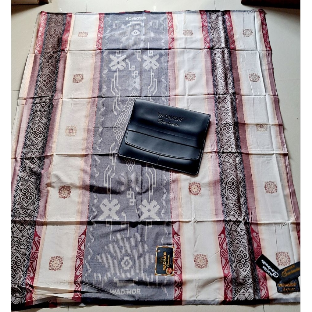 SARUNG WADIMOR GRANDMASTER