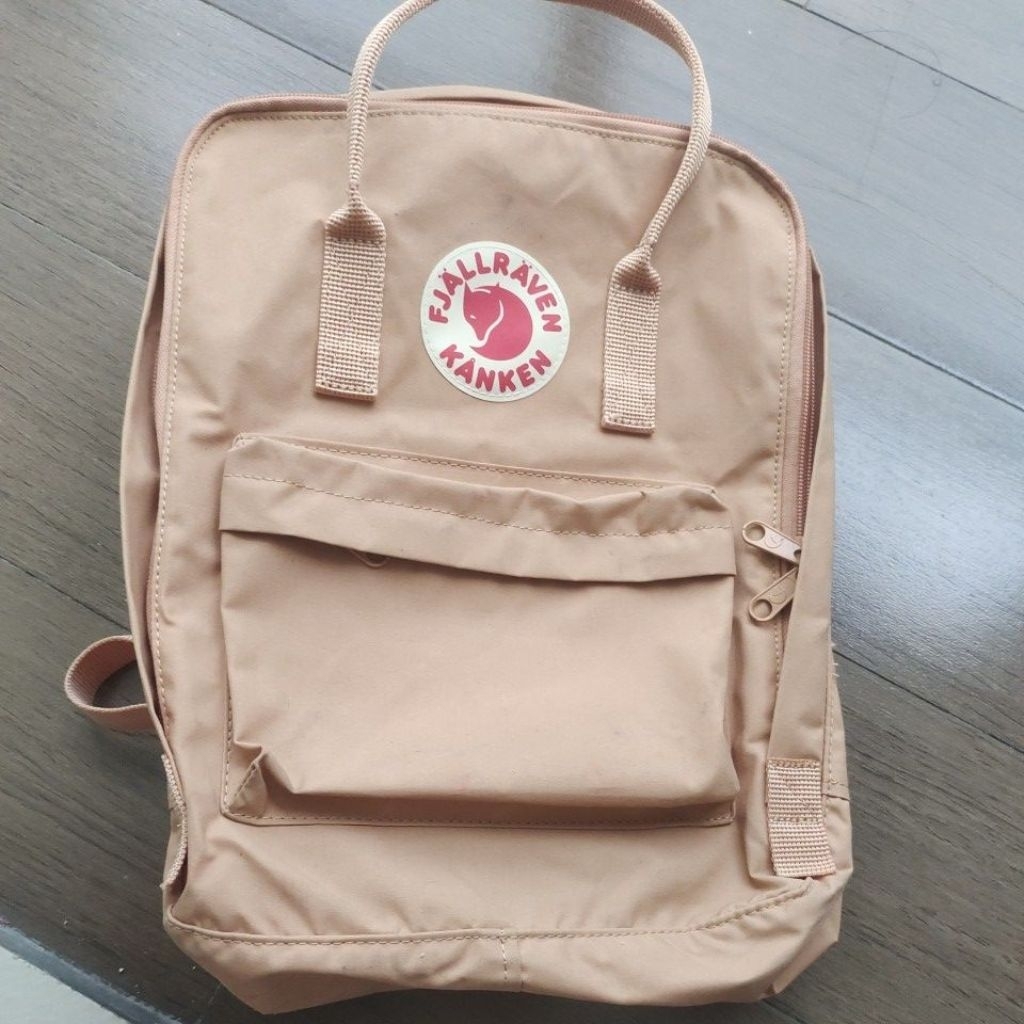 Fjallraven  kanken preloved warna peach sand
