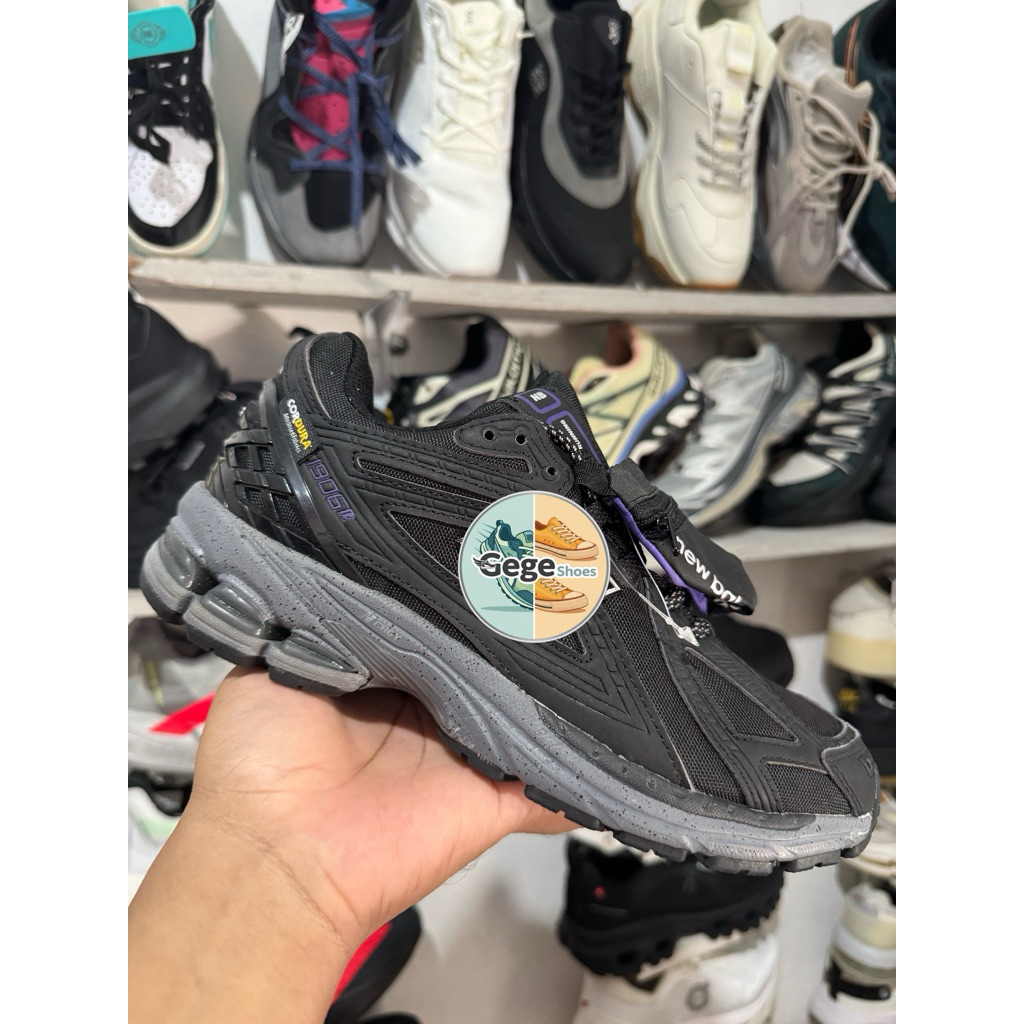 1906r 1906 r cordura size 40 black grey
