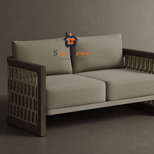 Minimalist Anyaman Sofa