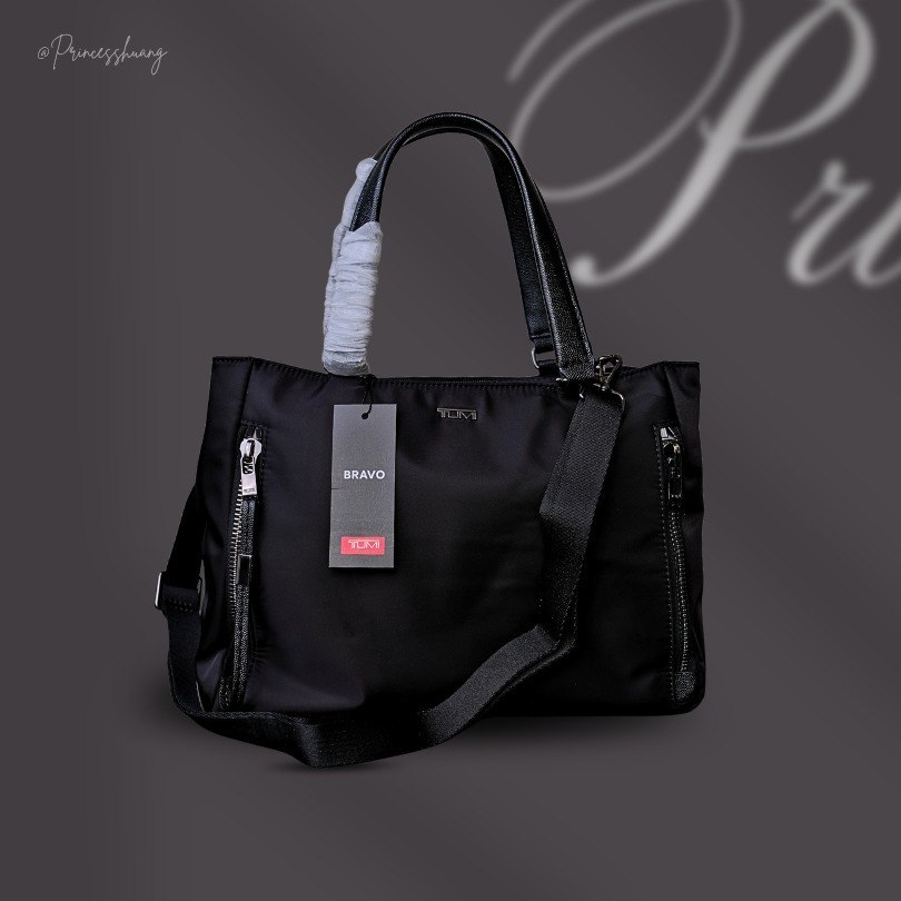 [Bag] Princesshuang28 - TM Voyageur Valetta Medium Tote in Black [Ready Stock]