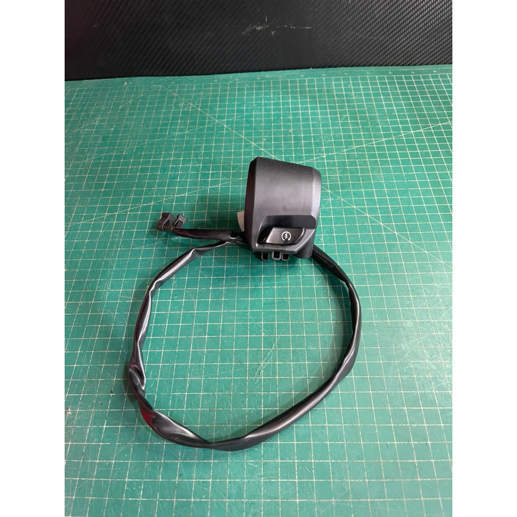 HENDLE SWITCH/SAKLAR STARTER KANAN CBR 150R MERK TAKAYAMA