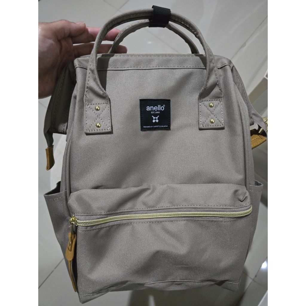 Preloved anello clasp backpack size S