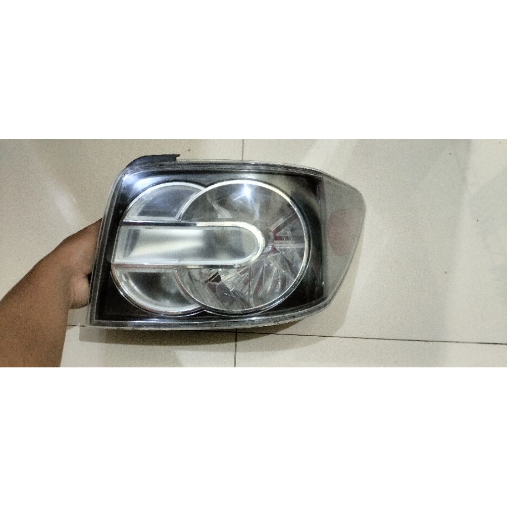 stoplamp lampu rem Mazda cx7 cx 7 original sebelah kanan original
