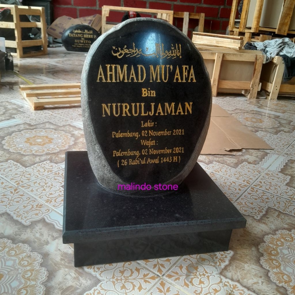 Nisan makam baby/nisan makam anak/nisan makam batu alam lengkap tatakan