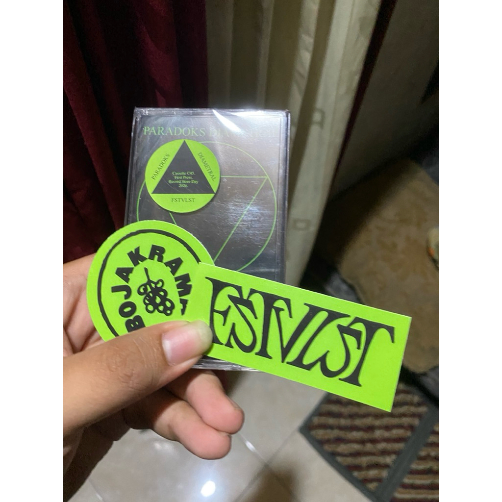 Kaset Fstvlst Paradox Diametral (album 3)
