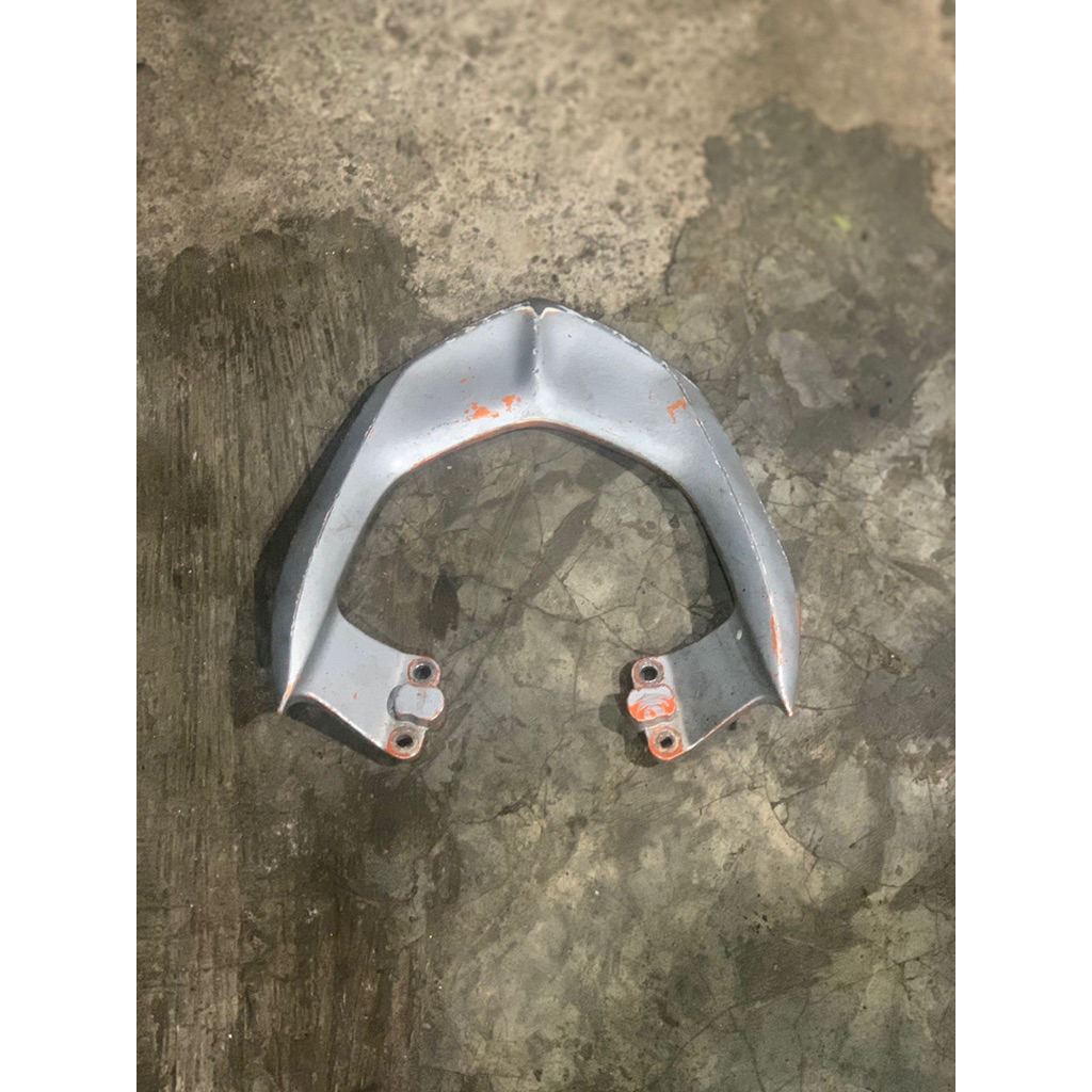 Behel Bagasi Xeon GT 125 Xeon Karbu Xeon Rc Original Copotan