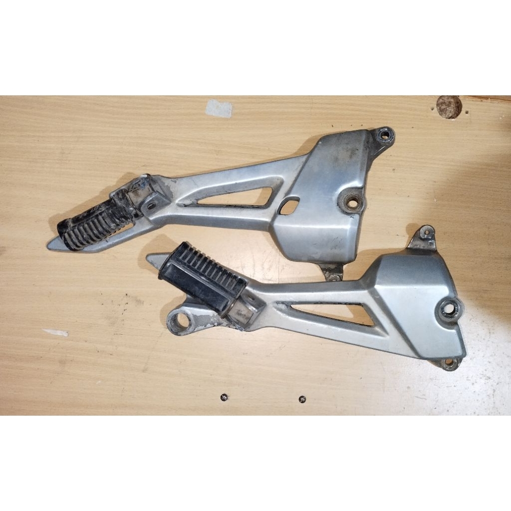 Footstep Megapro Primus ori cabutan