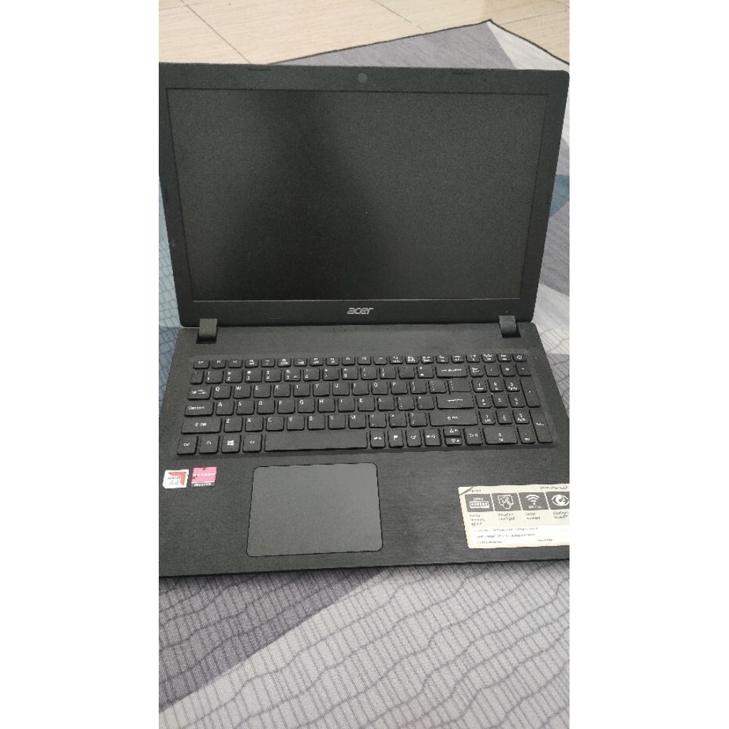 laptop acer matot lcd aman mesin hidup tapi gak tampil ke layar gak tau kenapa