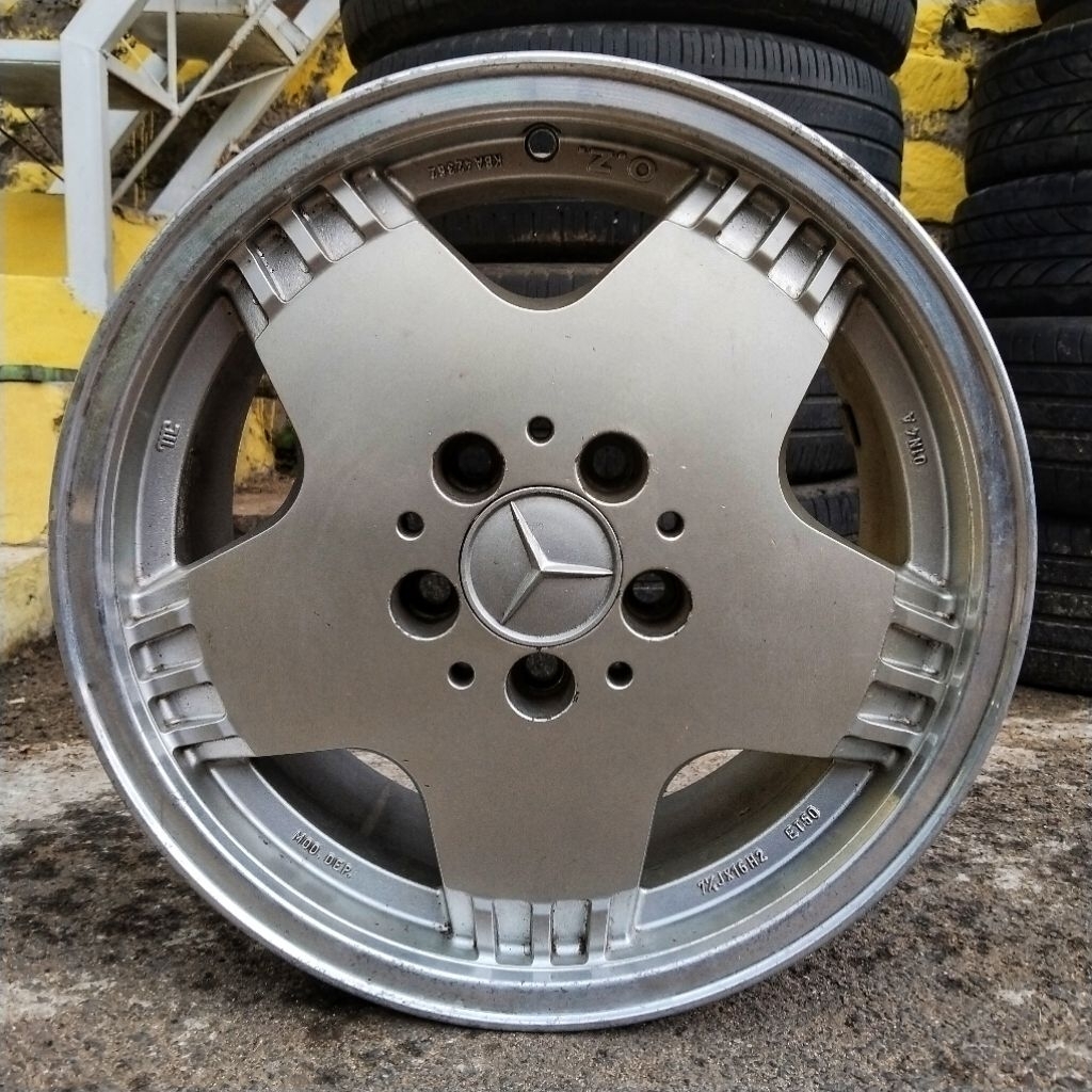 Velg Original OZ Racing Intra R16 PCD 5x112 Lebar Rata 7.5 ET 50 Made in Italy Velg Ring 16 Mercedes