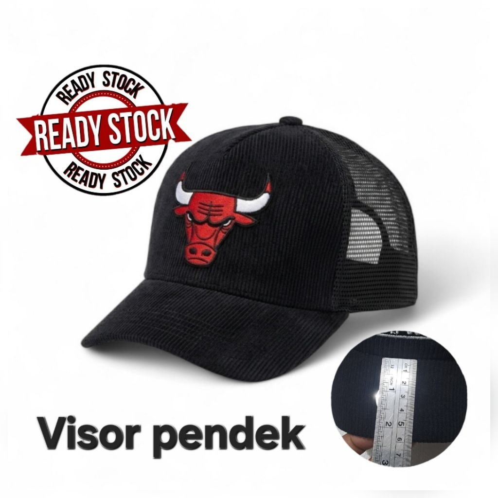 Topi pria Logo banteng couduray lidah pendek