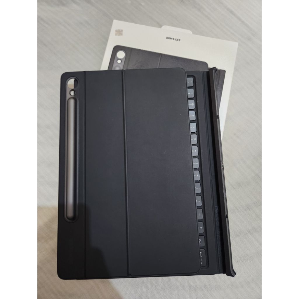 Book Cover Keyboard Samsung Tab S9/S9 FE ; Original