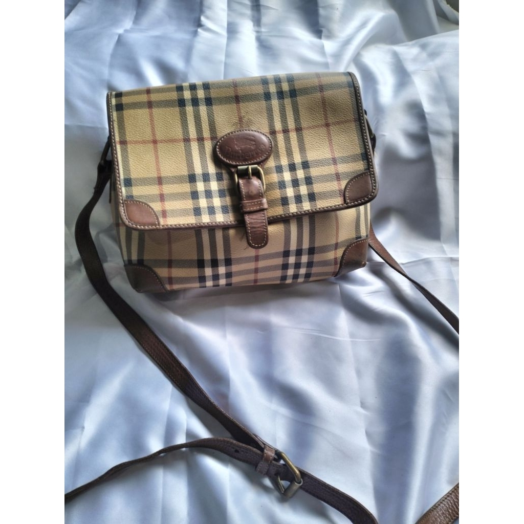 Tas Sling Burberry auth vintage