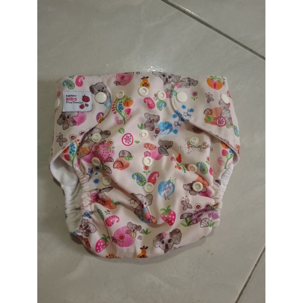 PL celana Pampers (tidak ada dalamannya)